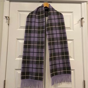 Tanner 100% wool scarf